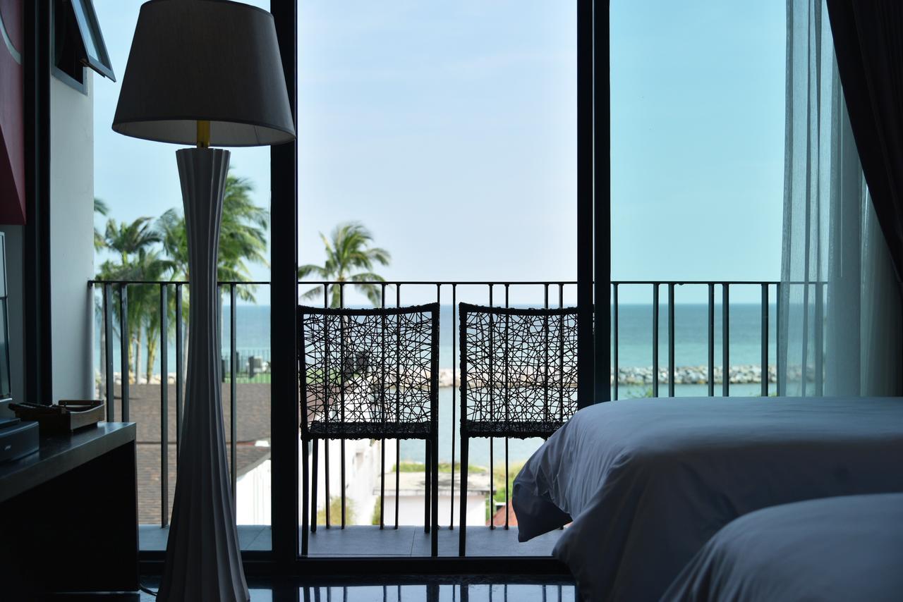 Eco Moment Beach Resort 佛丕 外观 照片