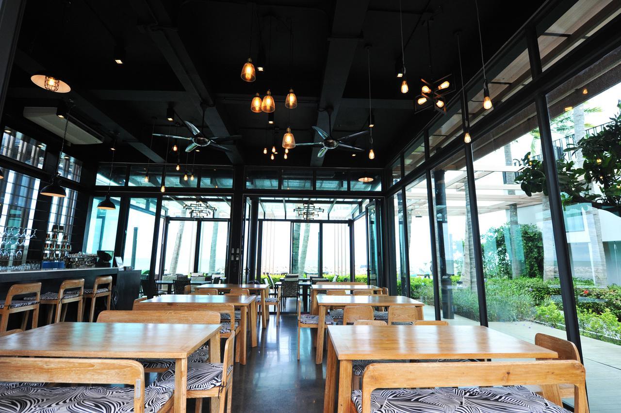 Eco Moment Beach Resort 佛丕 外观 照片